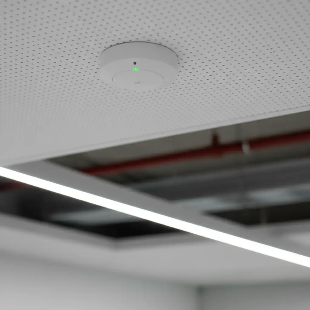 Cara Kerja Sensor Asap pada Sistem Fire Alarm